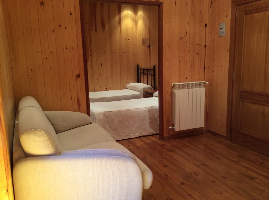Hotel La Ribera Ribera de Cardós Δωμάτιο φωτογραφία